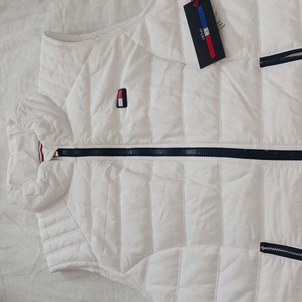 NWT Tommy Hilfiger - Sports Vest - Picture 5 of 16